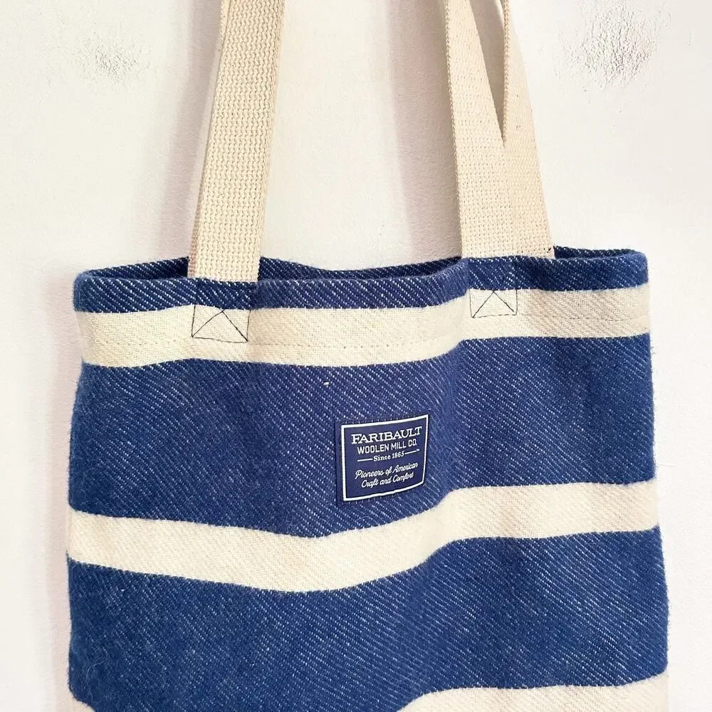 Faibault Wool Striped Bag Blue - Picture 2 of 5